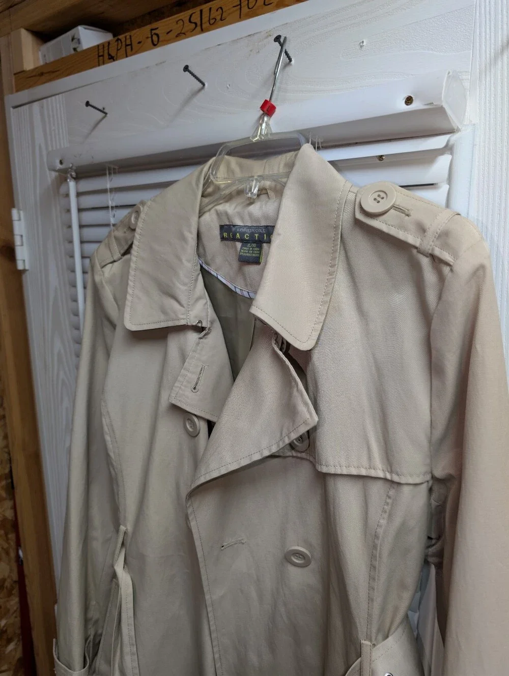 Kenneth Cole Reaction Beige Jacket - XL